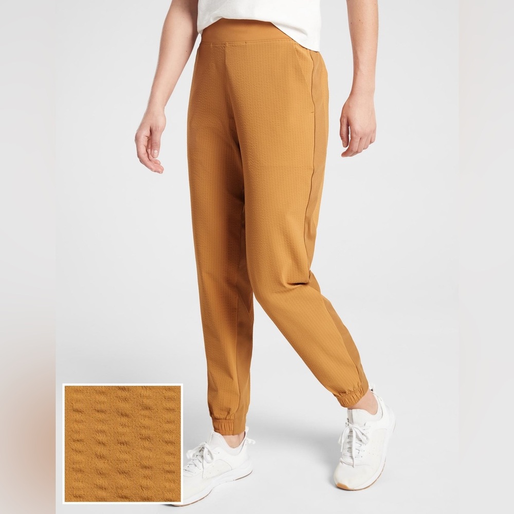 EUC Athleta Textured Brooklyn Joggers